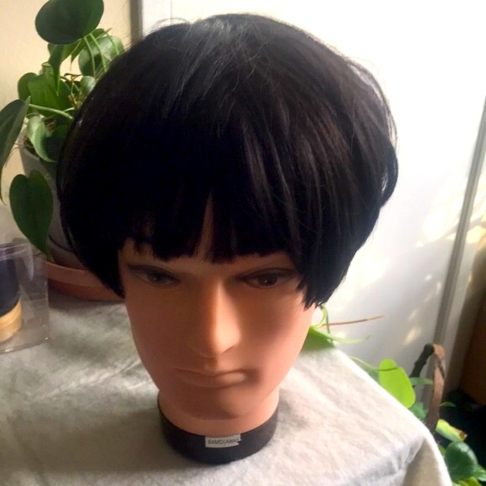 Diana Pure Natural bohemian bob (demo) hair salon model wig with trim cut